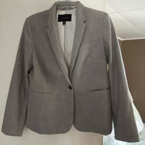 Woman’s banana republic Gray Suit